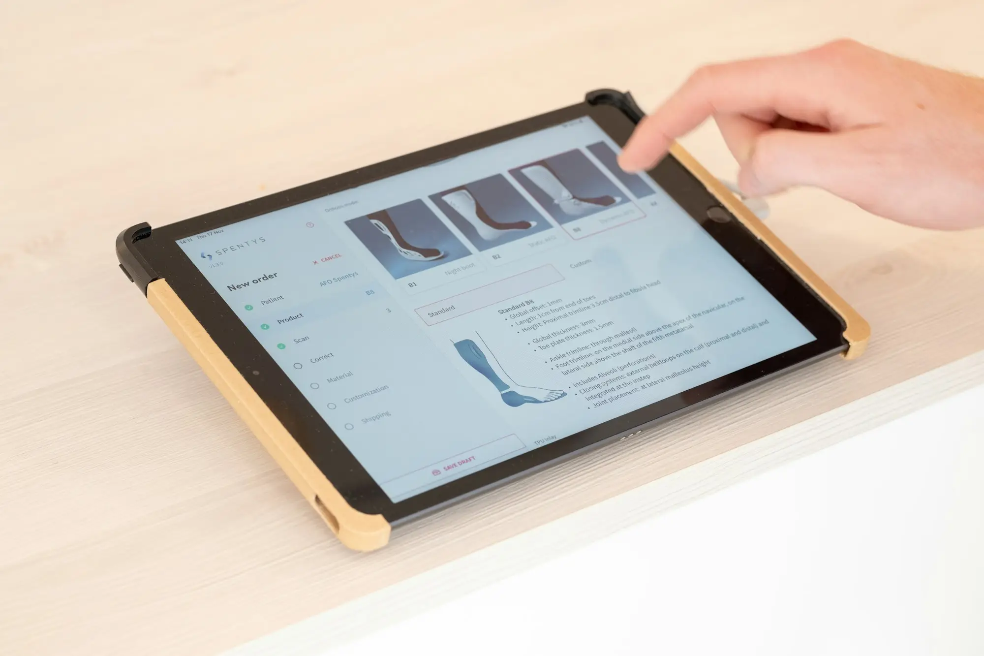 Bookkeeper using a tablet